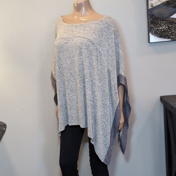 WHBM Cape Poncho Sweater Boat Neck Bordered Contrast Two Tone Heathered Knit - Picture 4 of 13